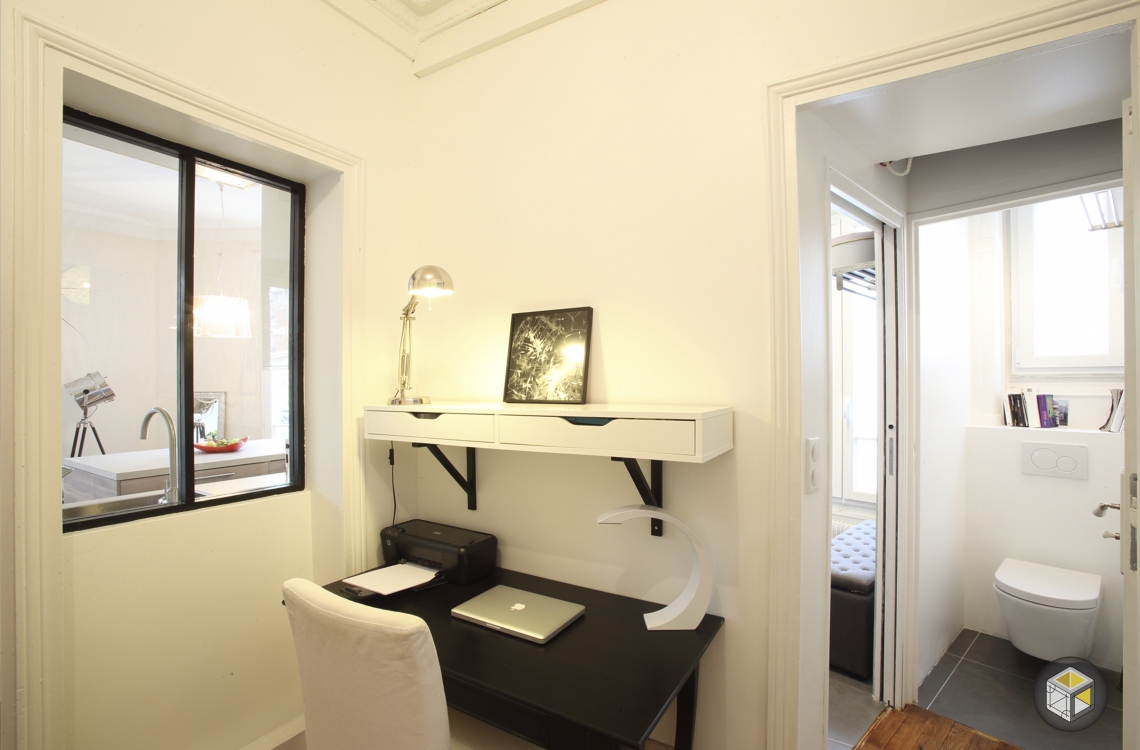 bureau salle de bain toilettes verrière cuisine